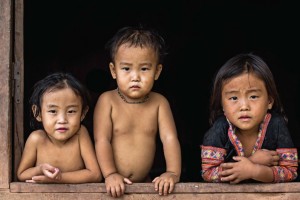 des-enfants-hmongs-dans-le-nord-vietnam