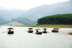 lac-de-thac-ba